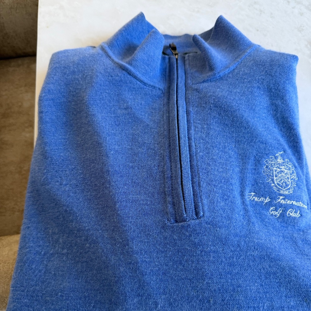 Fairway and Greene long sleeved blue sweater, XL